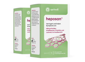 Produktbild Zwei Packungen des Produktes heposan. Auf der Vorderseite steht: apriwell, heposan, Verringert und lindert Symptome von Hämorrhoiden, Analfissuren, Proktitis und Juckreiz im Analbereich. Eine Grafik mit hexagonalen Zellen ist zu sehen. Unten steht 10x Einwegtuben Proktologisches Gel.